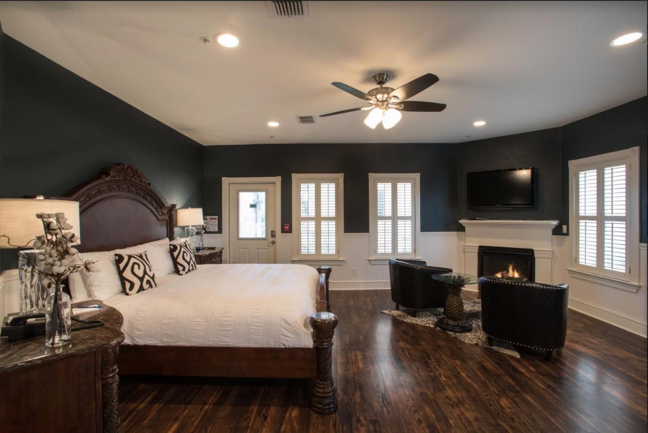Gruene River Hotel & Retreat New Braunfels Exterior photo