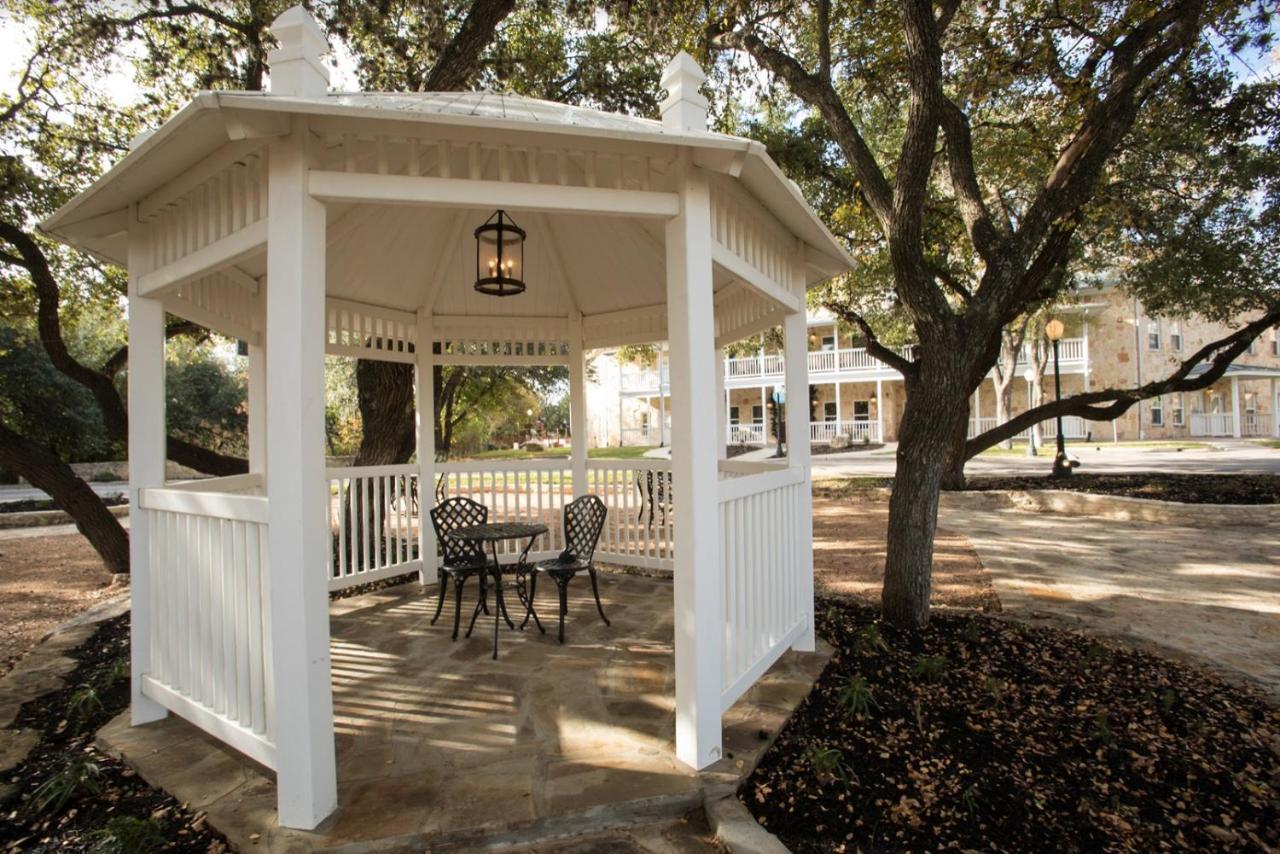 Gruene River Hotel & Retreat New Braunfels Exterior photo
